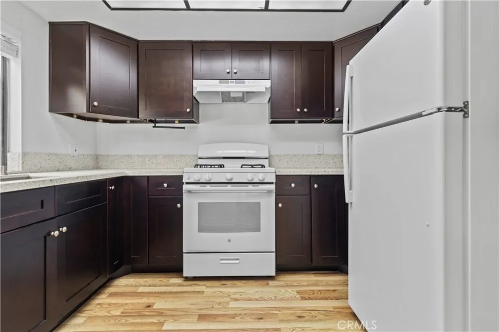 1927 Huntington #H Duarte, CA 91010