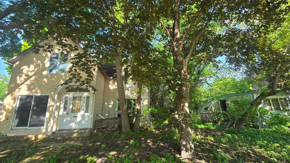 2656 Norwood Avenue Slayton, MN 56172