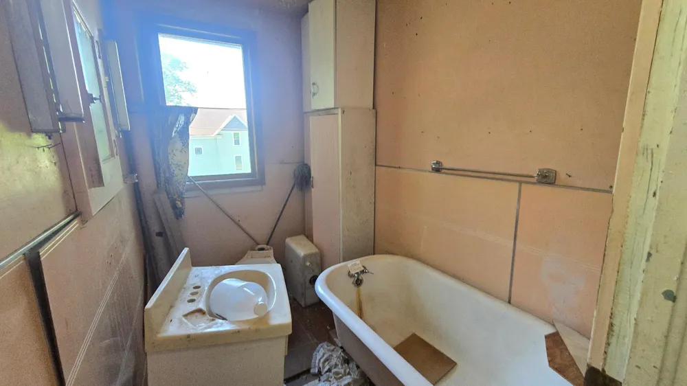 2656 Norwood Avenue Slayton, MN 56172