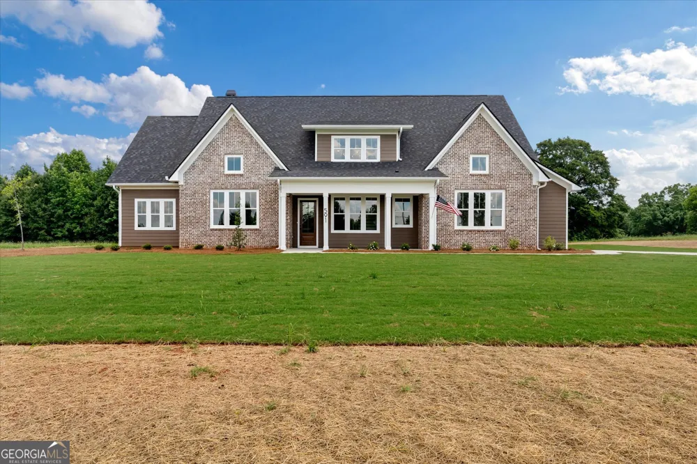 591 Welcome RD Roopville, GA 30170