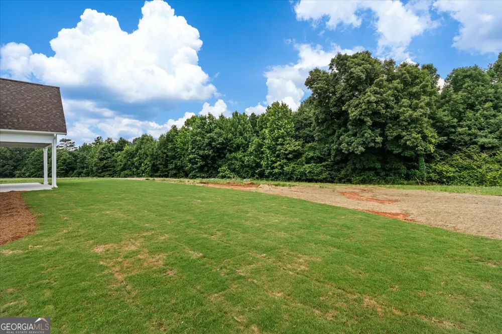 591 Welcome RD Roopville, GA 30170