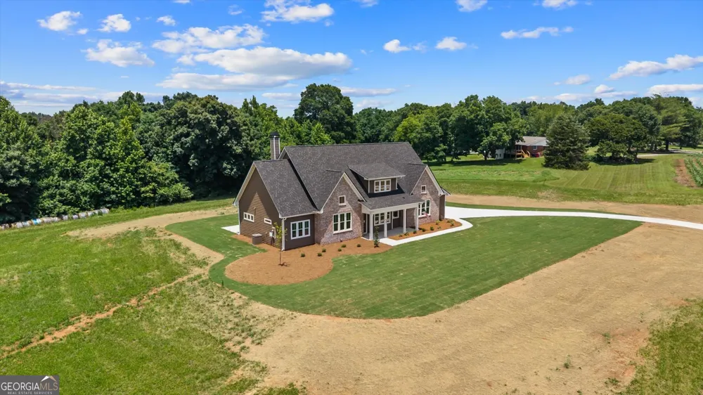 591 Welcome RD Roopville, GA 30170