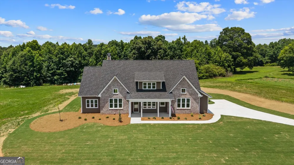 591 Welcome RD Roopville, GA 30170