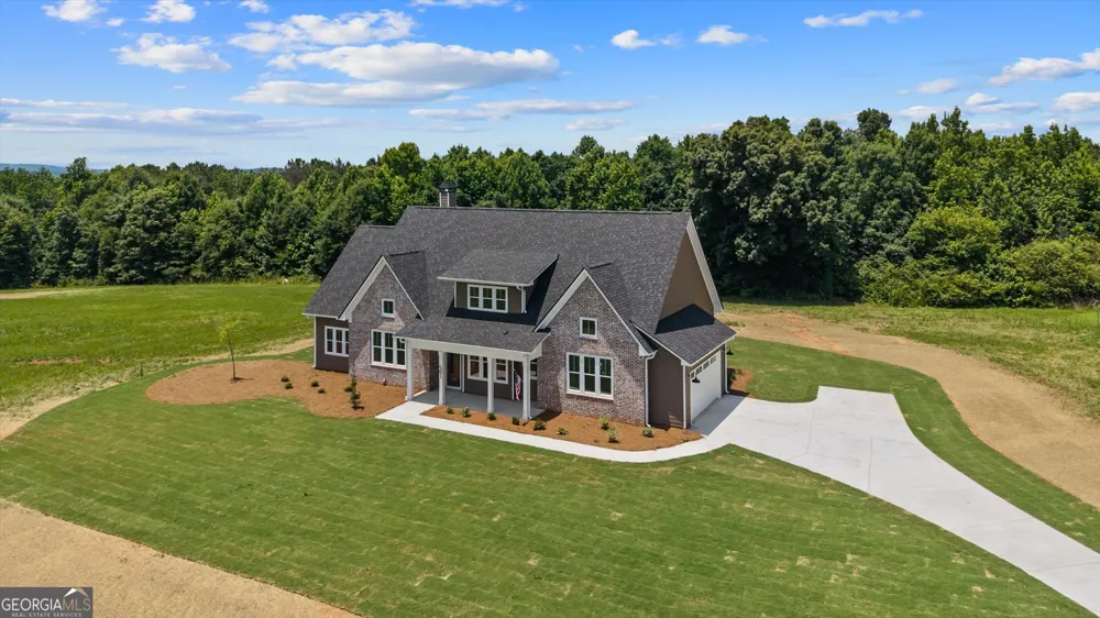 591 Welcome RD Roopville, GA 30170
