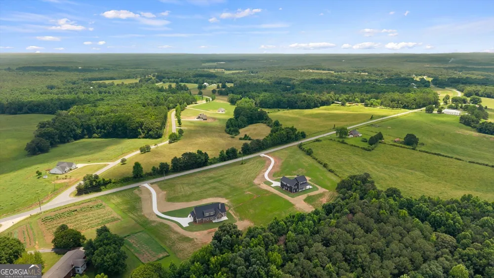 591 Welcome RD Roopville, GA 30170