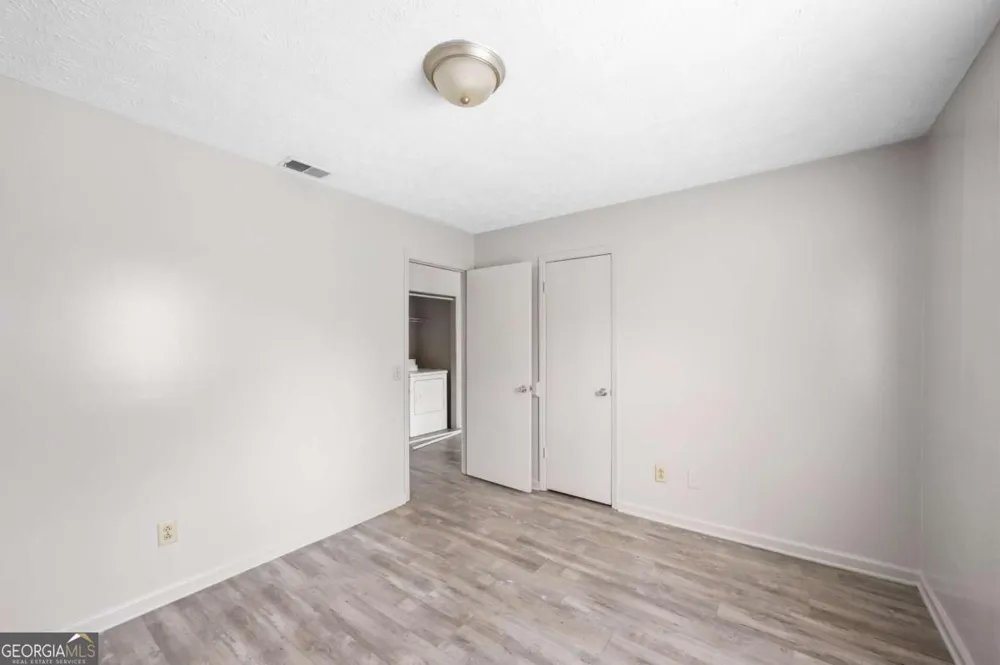 1007 New Lacy ST Monroe, GA 30655