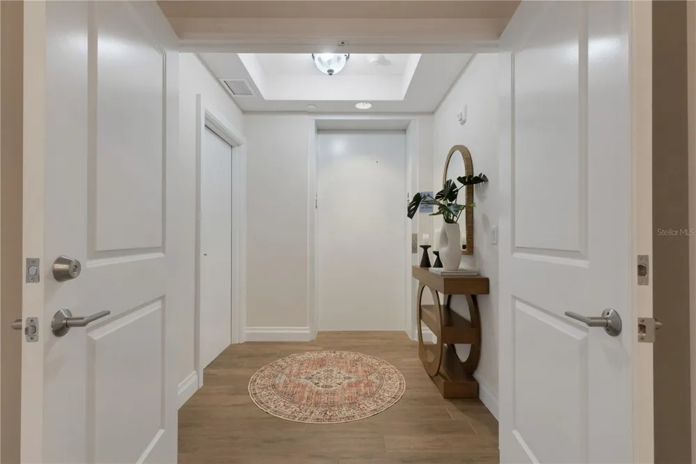 795 COLLANY ROAD #304 St Petersburg, FL 33715