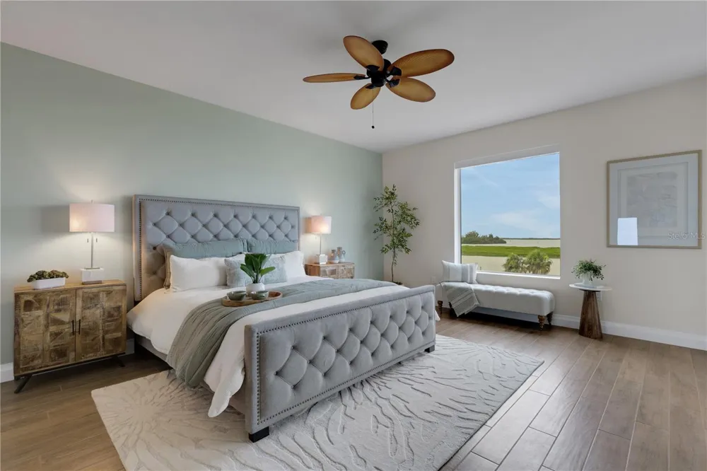 795 COLLANY ROAD #304 St Petersburg, FL 33715