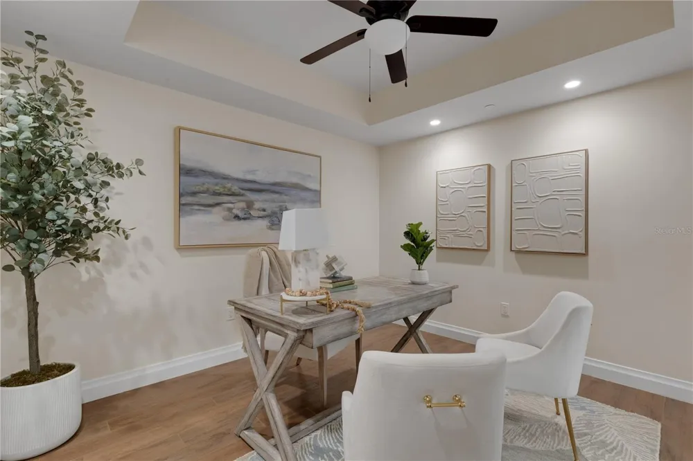 795 COLLANY ROAD #304 St Petersburg, FL 33715