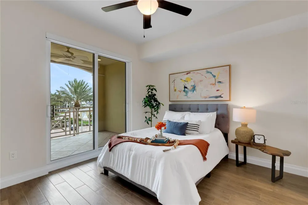 795 COLLANY ROAD #304 St Petersburg, FL 33715