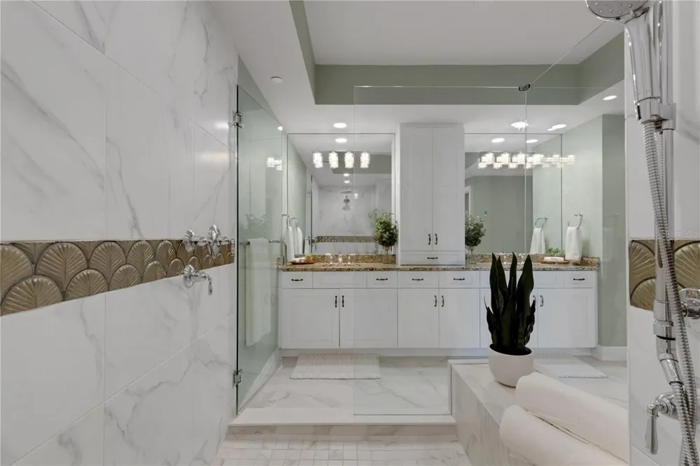 795 COLLANY ROAD #304 St Petersburg, FL 33715