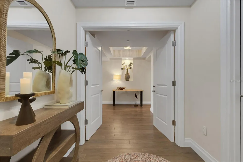 795 COLLANY ROAD #304 St Petersburg, FL 33715