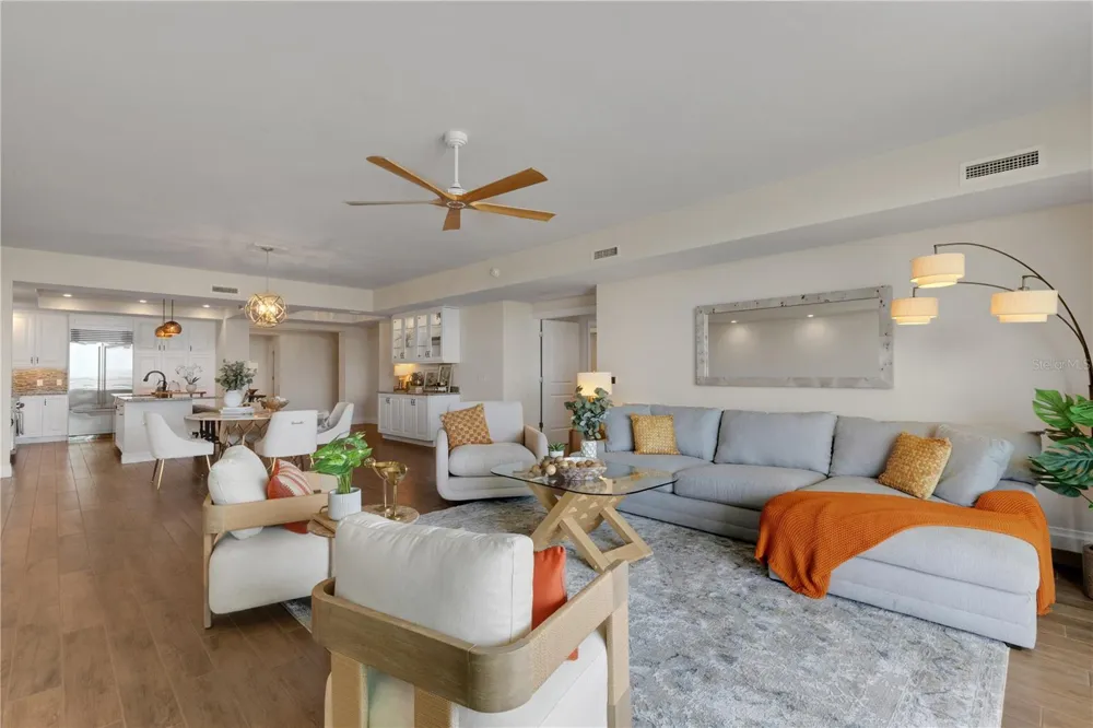 795 COLLANY ROAD #304 St Petersburg, FL 33715