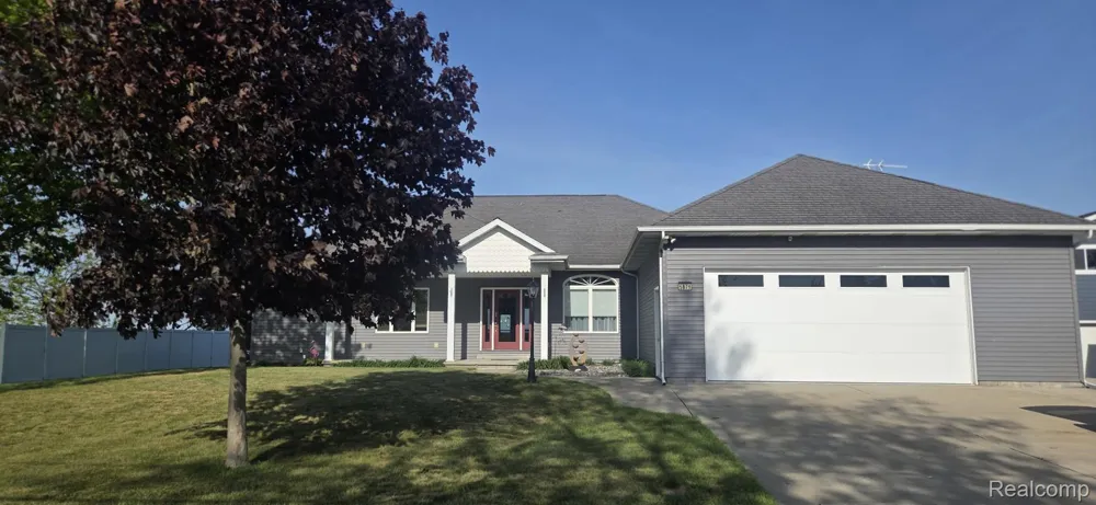 5871 Sandy Drive Standish Township, MI 48650