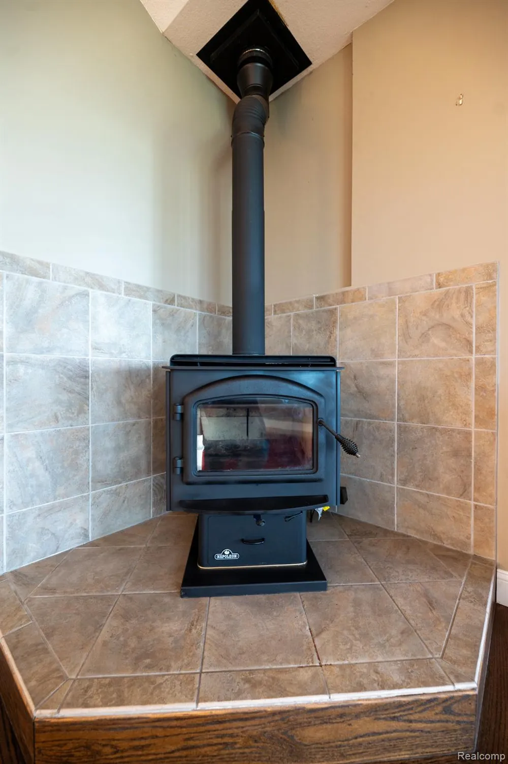 5871 Sandy Drive Standish Township, MI 48650