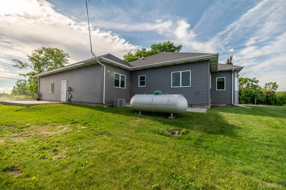 5871 Sandy Drive Standish Township, MI 48650