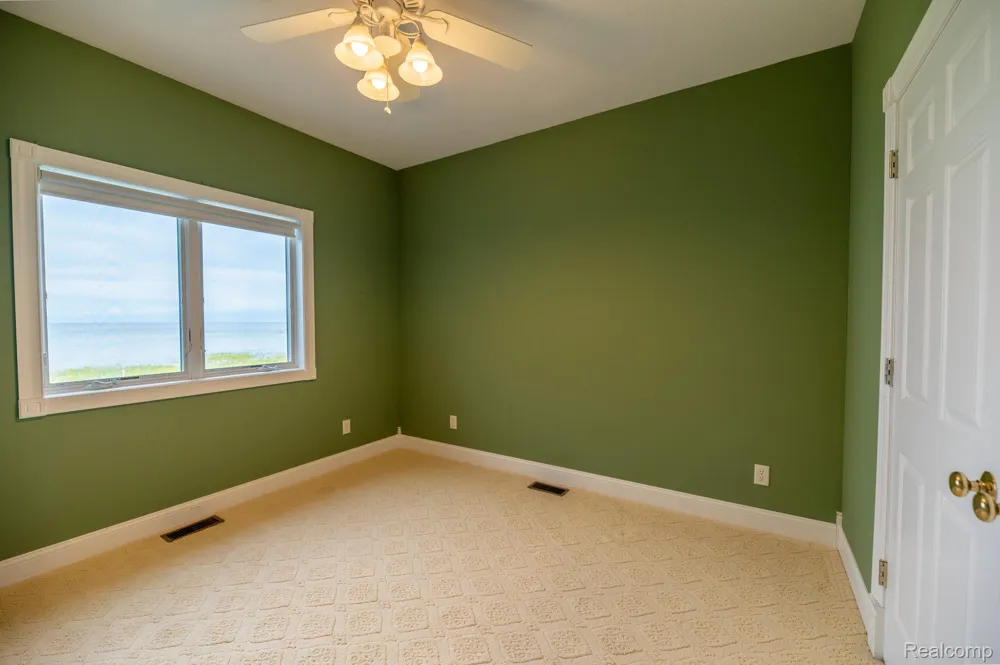 5871 Sandy Drive Standish Township, MI 48650