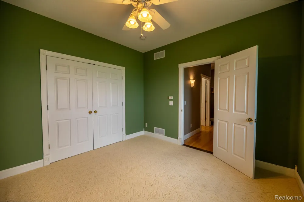 5871 Sandy Drive Standish Township, MI 48650