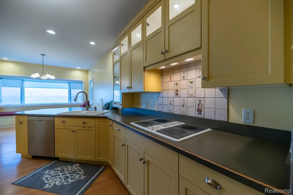 5871 Sandy Drive Standish Township, MI 48650