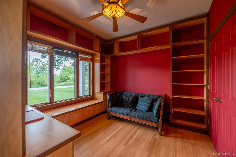 5871 Sandy Drive Standish Township, MI 48650