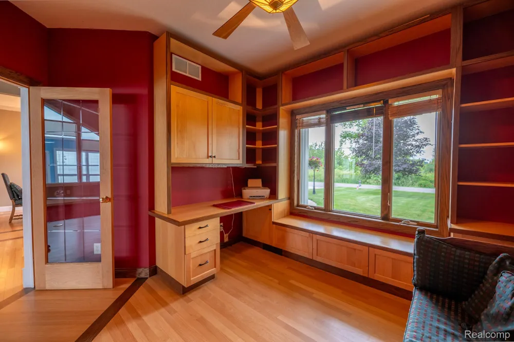 5871 Sandy Drive Standish Township, MI 48650