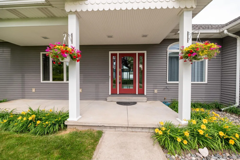 5871 Sandy Drive Standish Township, MI 48650