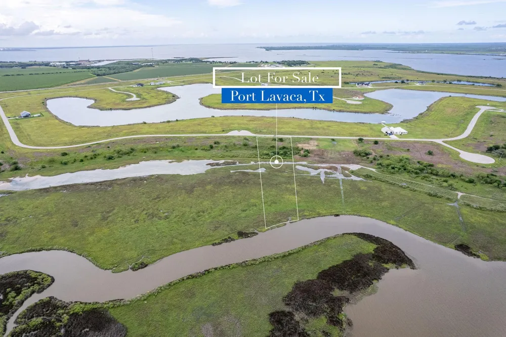 6 Redfish Retreat Drive Port Lavaca, TX 77979