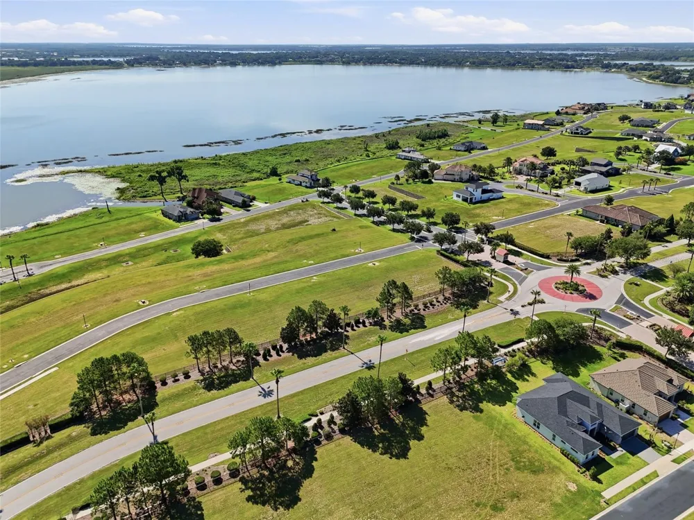 504 BONAMIA AVENUE Lake Alfred, FL 33850