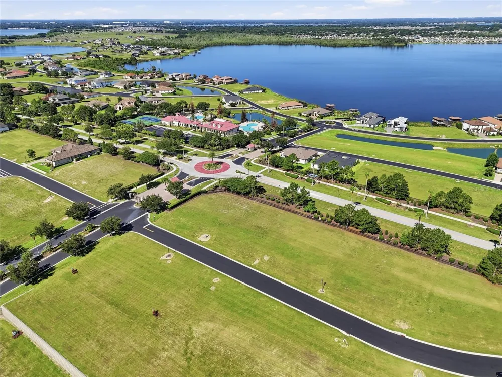 504 BONAMIA AVENUE Lake Alfred, FL 33850