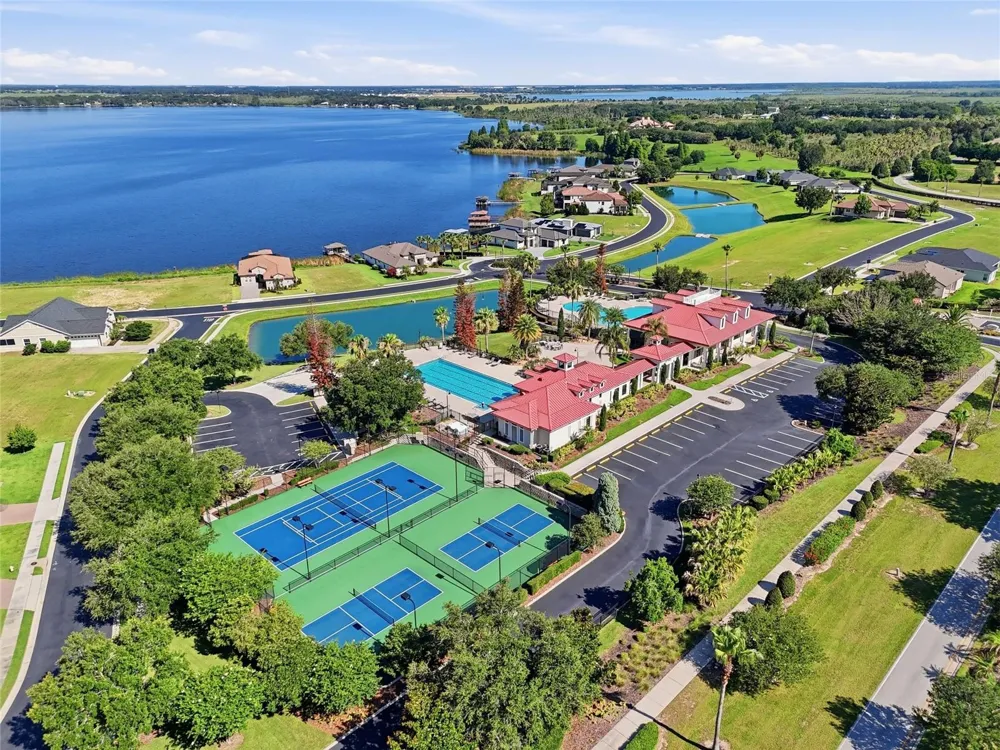 504 BONAMIA AVENUE Lake Alfred, FL 33850