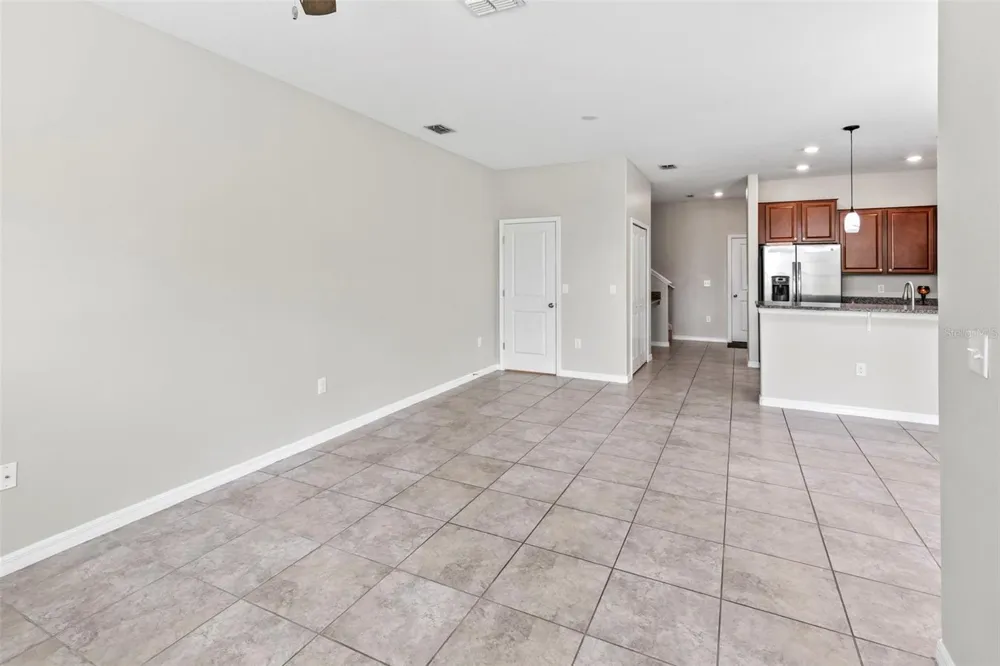 15504 FLORENCE HOLLOW PLACE Ruskin, FL 33573
