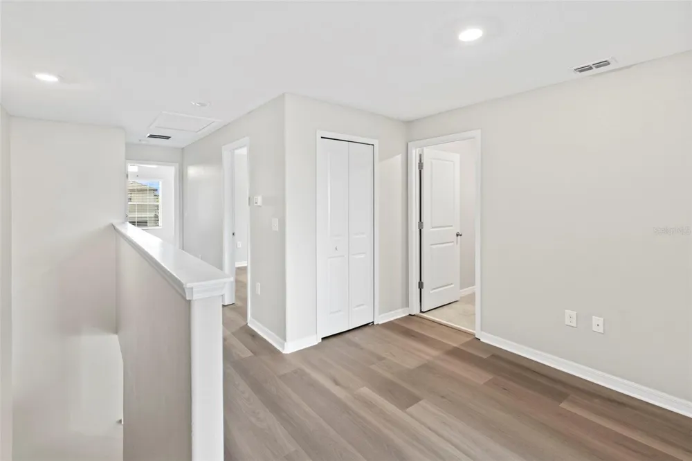 15504 FLORENCE HOLLOW PLACE Ruskin, FL 33573