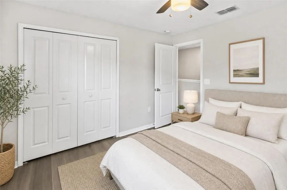 15504 FLORENCE HOLLOW PLACE Ruskin, FL 33573
