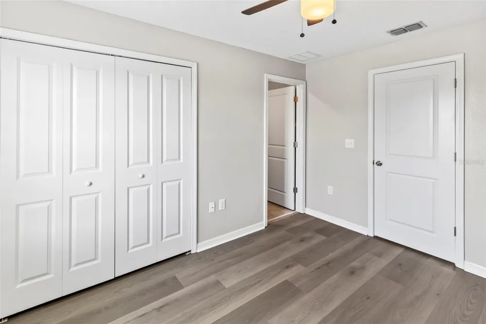 15504 FLORENCE HOLLOW PLACE Ruskin, FL 33573
