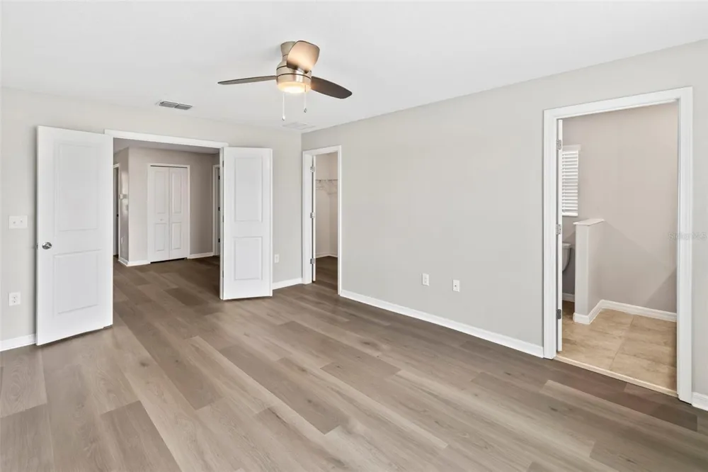 15504 FLORENCE HOLLOW PLACE Ruskin, FL 33573