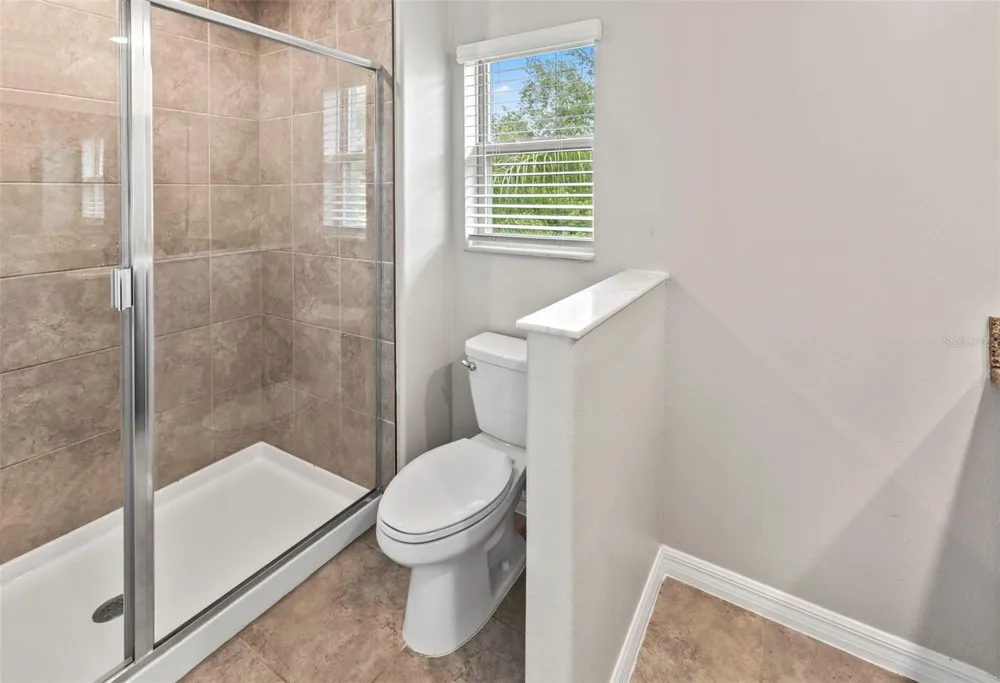 15504 FLORENCE HOLLOW PLACE Ruskin, FL 33573