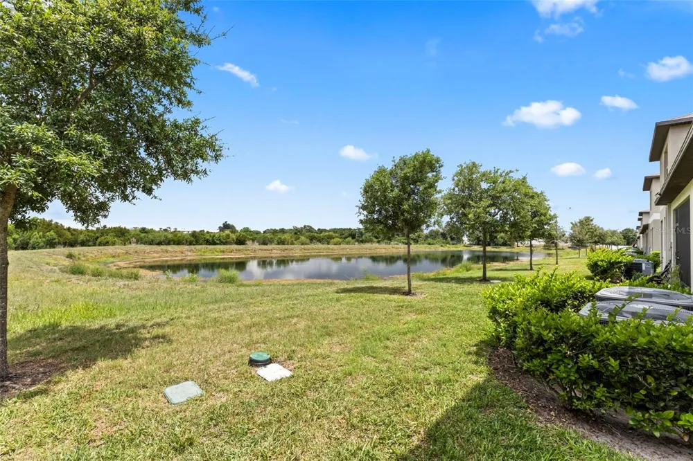 15504 FLORENCE HOLLOW PLACE Ruskin, FL 33573