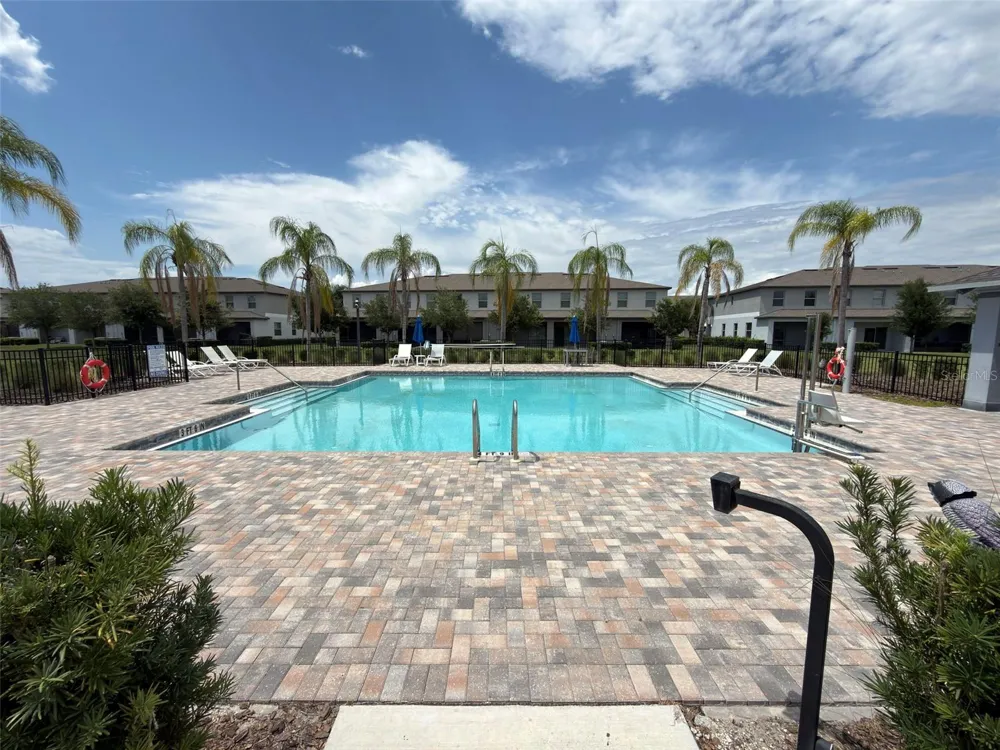 15504 FLORENCE HOLLOW PLACE Ruskin, FL 33573