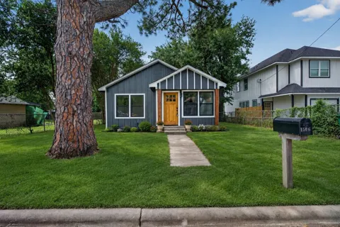 1506 Clay Street