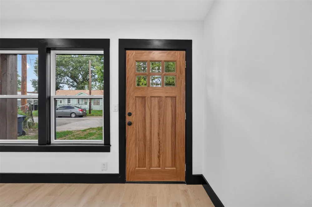 1506 Clay Street Brenham, TX 77833