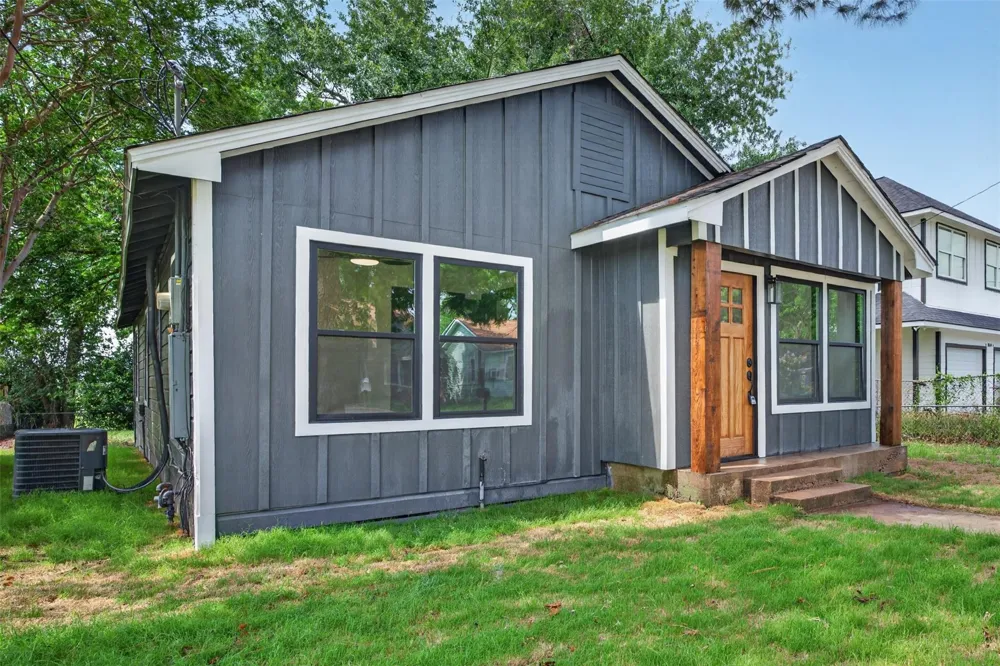 1506 Clay Street Brenham, TX 77833