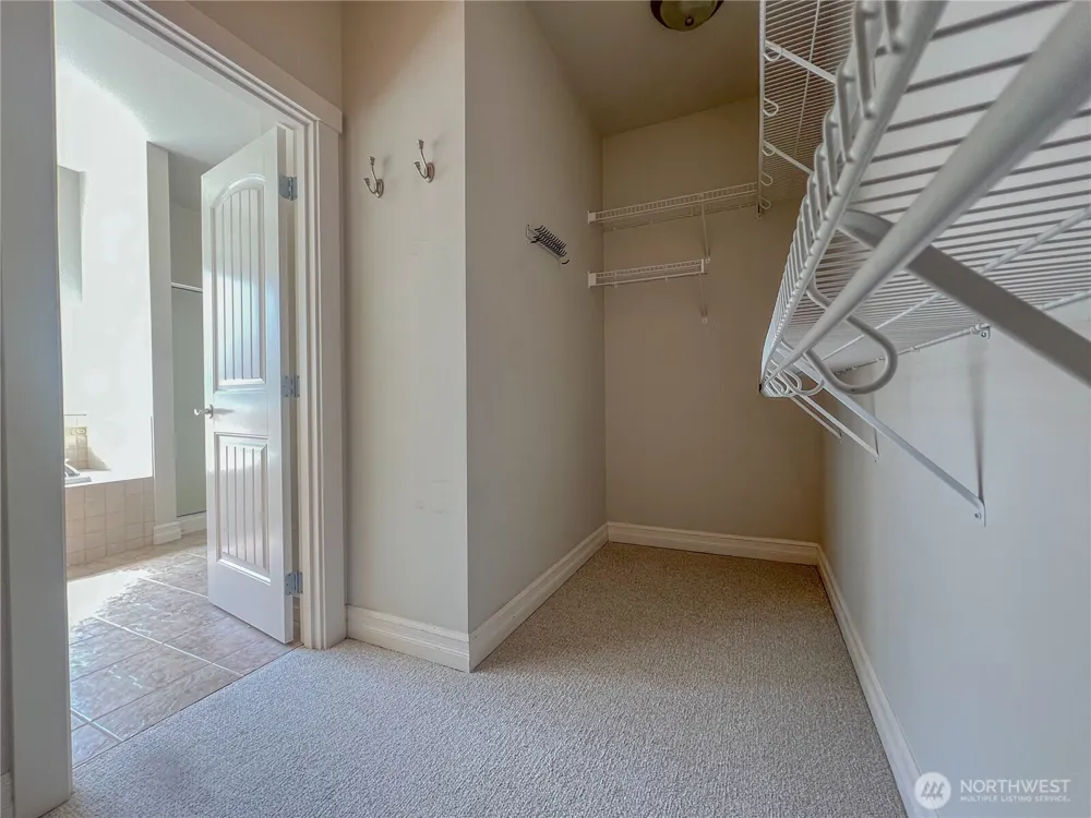875 N Park Street Lynden, WA 98264
