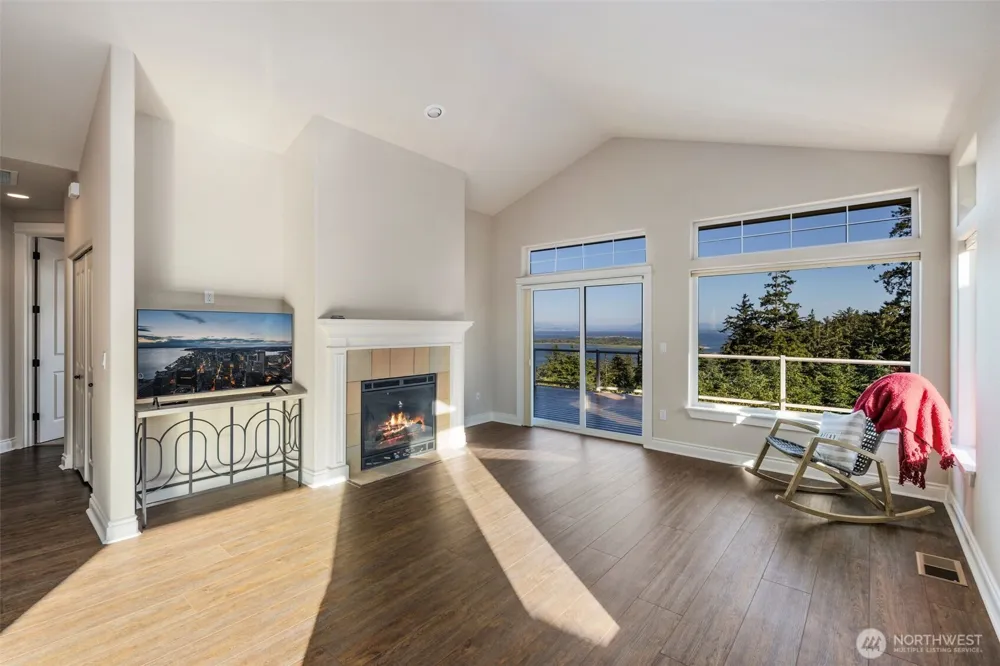 3224 Overlook Loop Ilwaco, WA 98624