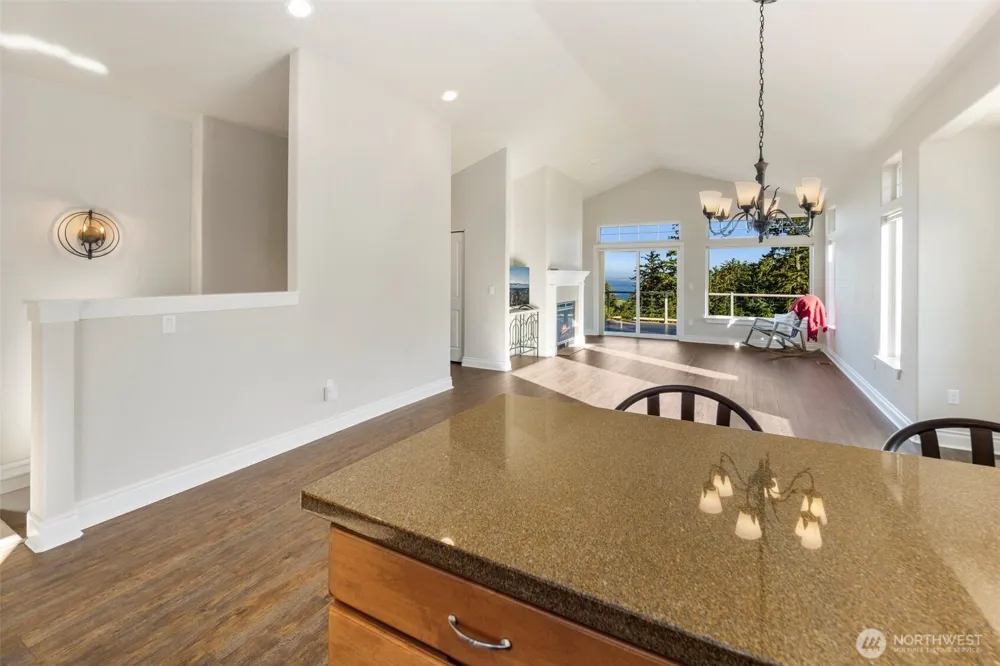 3224 Overlook Loop Ilwaco, WA 98624