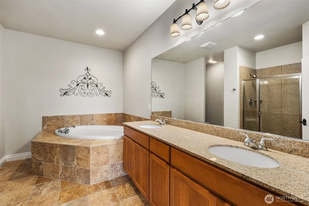 3224 Overlook Loop Ilwaco, WA 98624