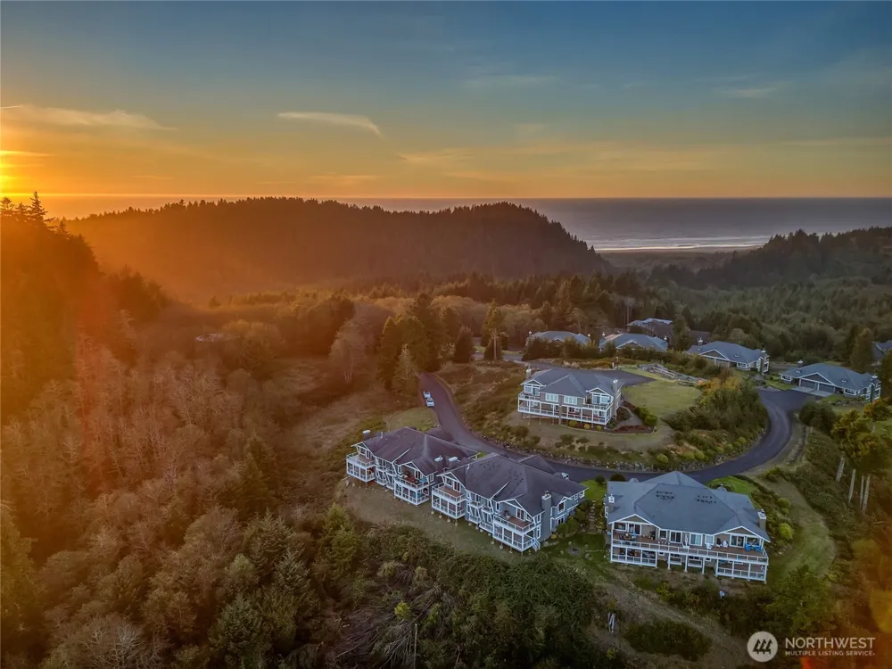 3224 Overlook Loop Ilwaco, WA 98624