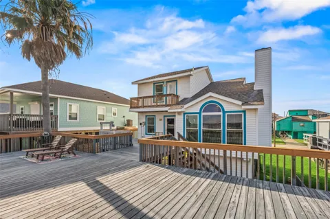 313 Schooner Drive