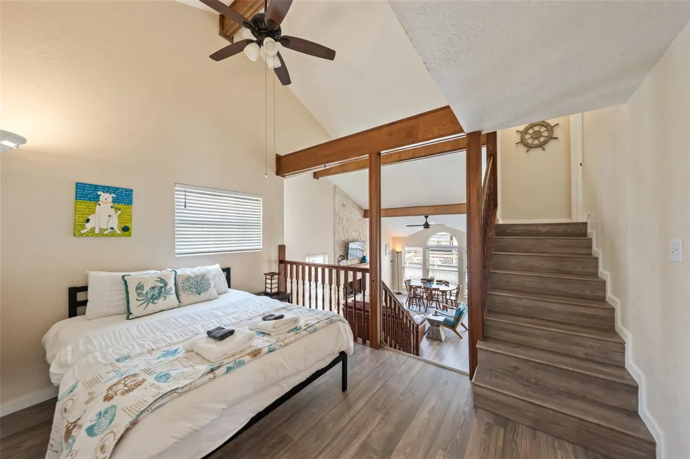 313 Schooner Drive Freeport, TX 77541