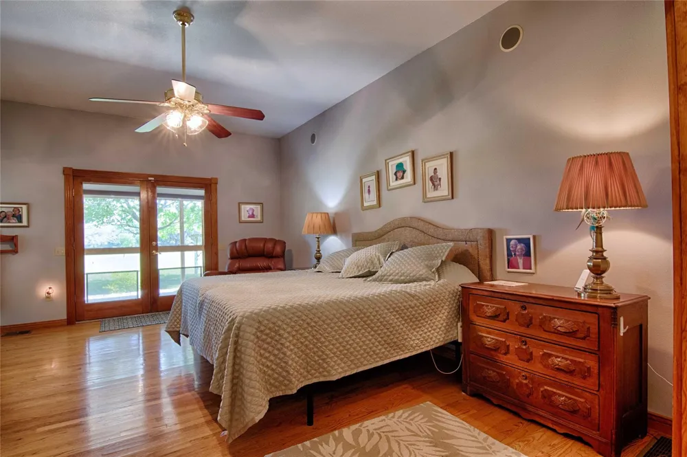 7755 Fm 1295 Moulton, TX 77975