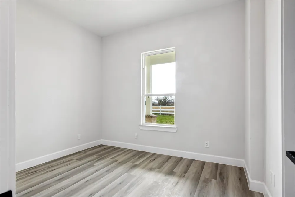 5766 Ward Bend  Rd Sealy, TX 77474